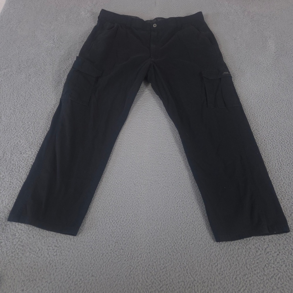 Wrangler Pants Mens 40x30 Black Comfort Flex Waist Cargo Straight Leg Cotton
